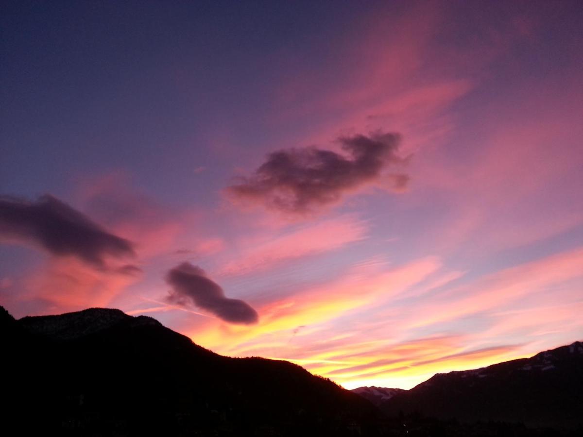 Alba E Tramonto Appartamenti Vista Lago بيلاجيو المظهر الخارجي الصورة